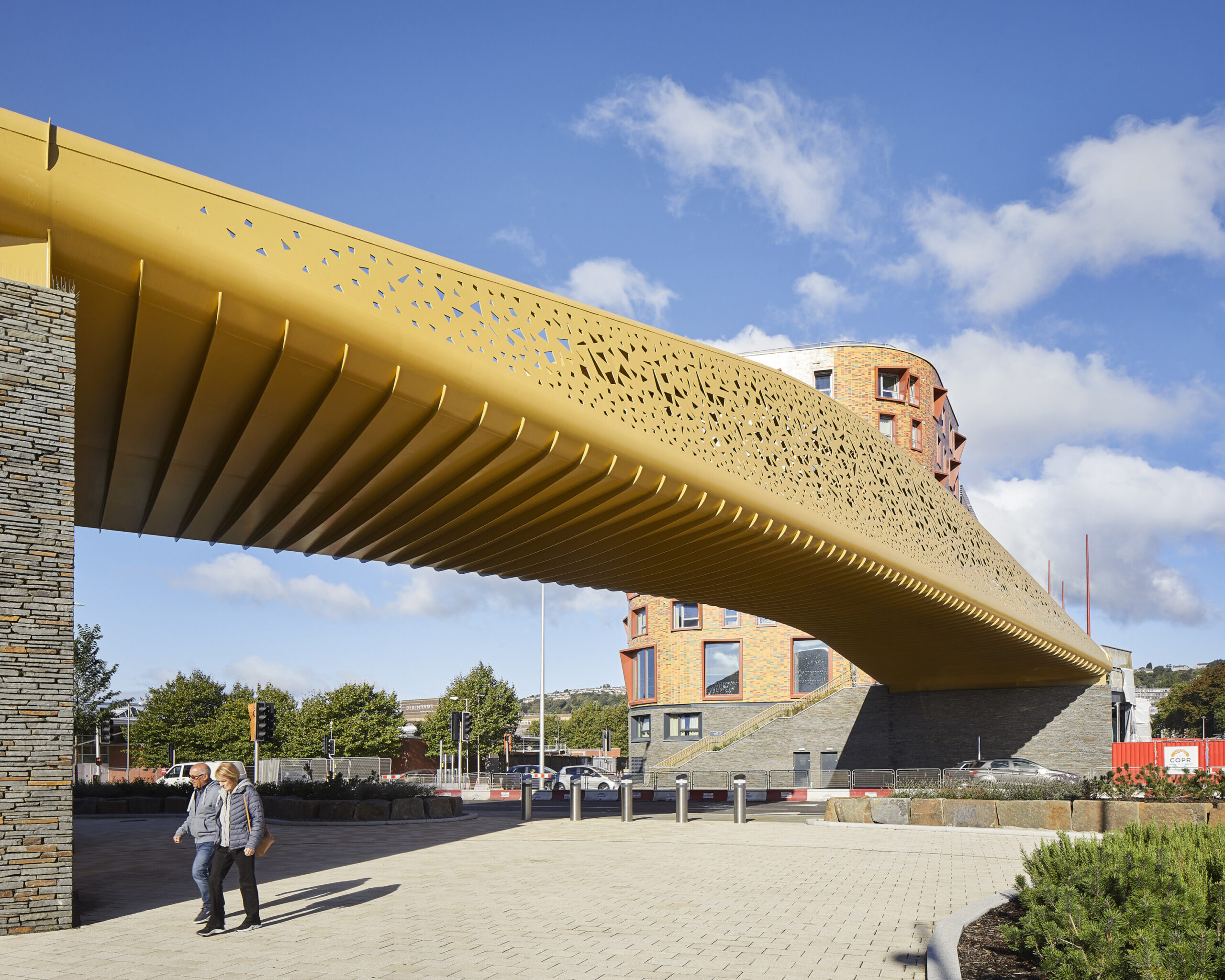 Copr Bay Footbridge Cardiff - Tubecon - complex steel structure
